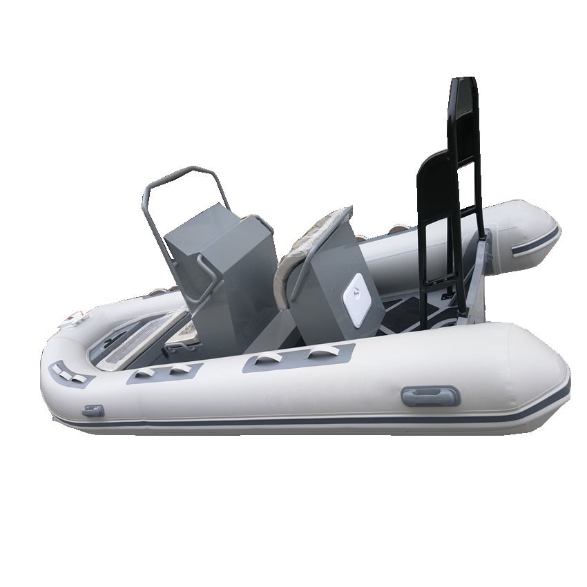 Alloy-hull side console ribs