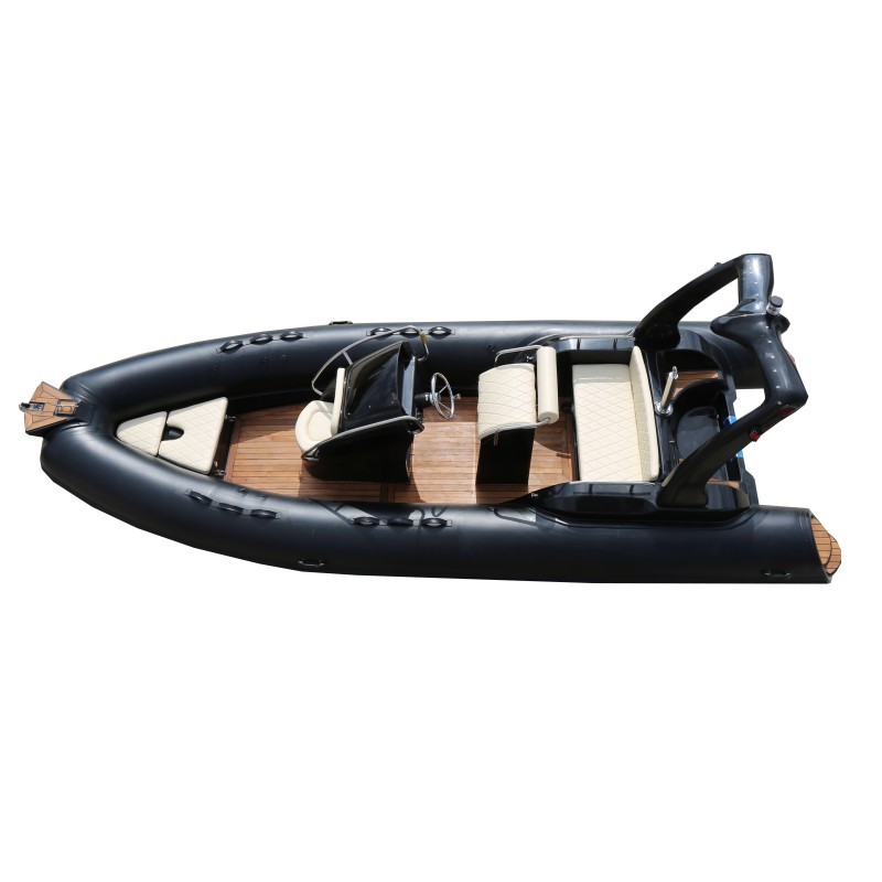 High-performance rigid inflatable boat