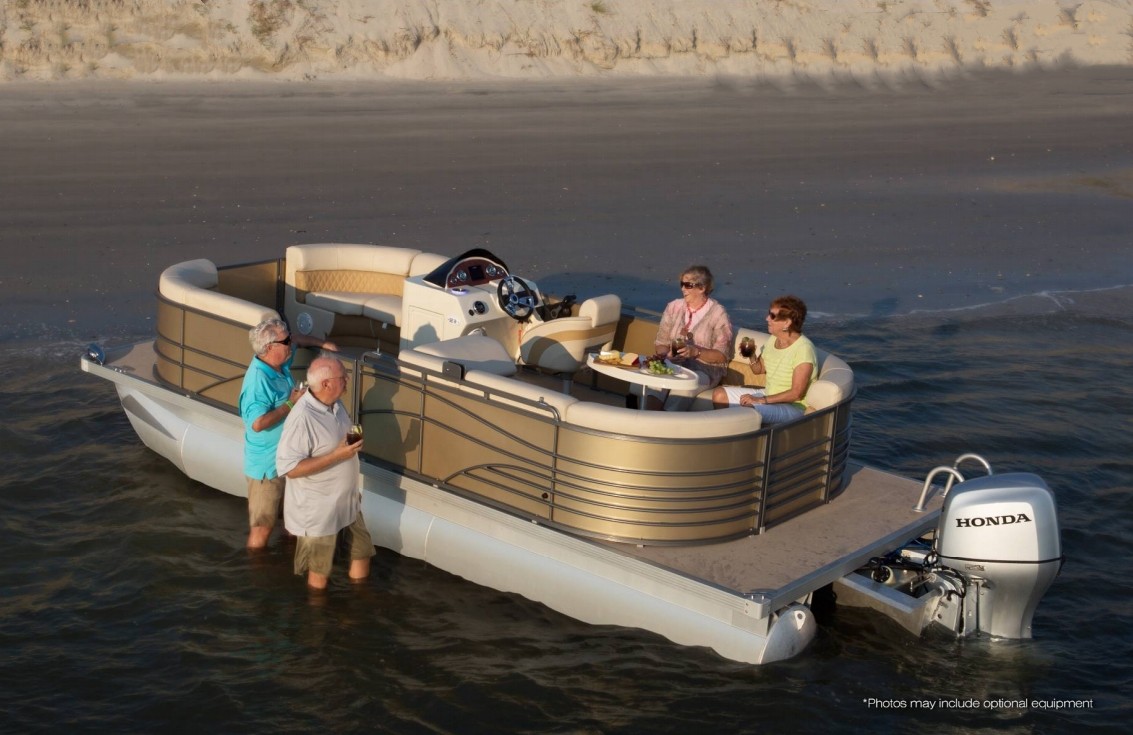 Aluminum Pontoon Boats: The Perfect Watercraft for Any Occasion