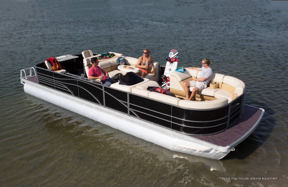 How to choose a good performance pontoon boat
