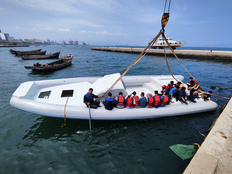 1150cm Aluminum RIB Boat: A Technohull-Style Performer