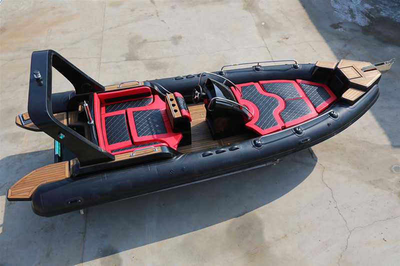 Top Quality 700cm Fiberglass RIB Boat – High Performance at a Competitive Price from China