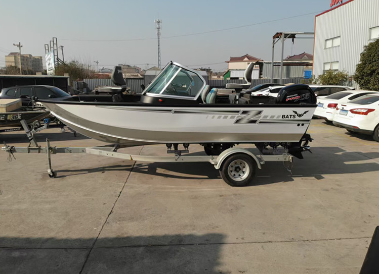 Welded aluminum fishing boat