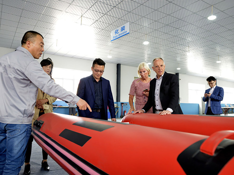 Dutch Clients Visit Colton Factory for Further Cooperation
